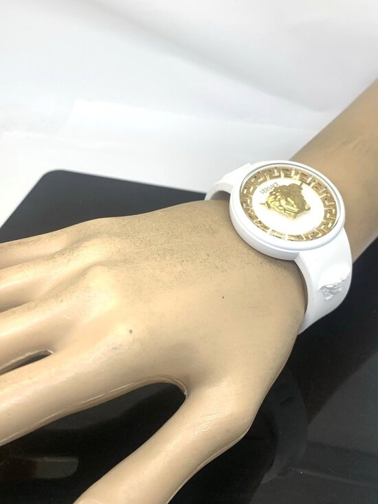 Versace Women\'s Watch VE8J00524 V-Pop Swiss Quartz Gold White Rubber Band 39mm main image 14